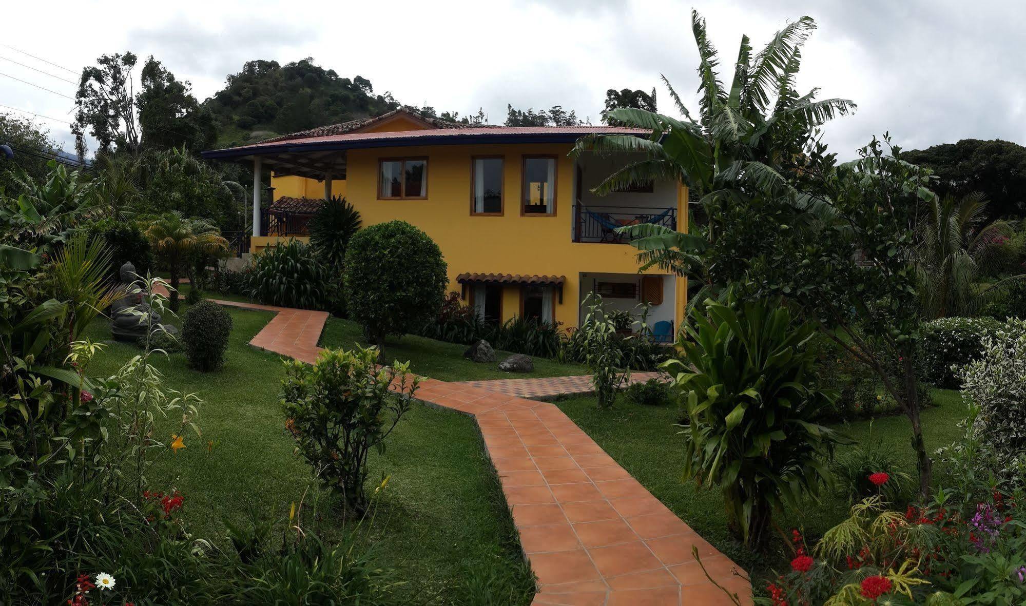 Hotel Isla Verde Boquete Eksteriør billede
